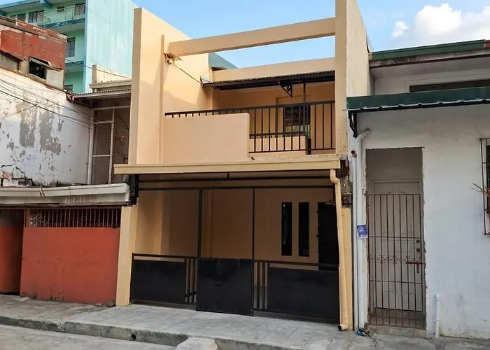 بيت شباب Affordable Near Ayala And Greenbelt مانيلا